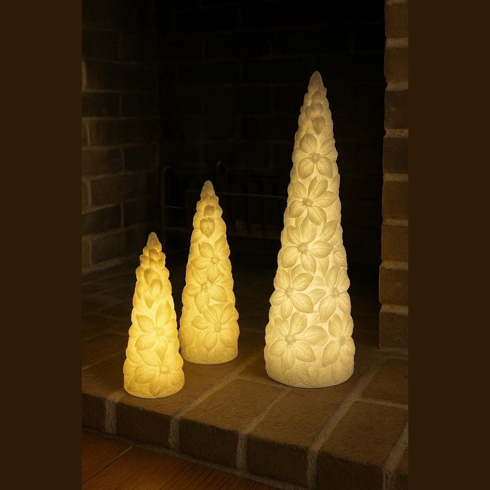 Bethlehem Lights (3)
LED Christmas Trees.Timer
8" 10" 12”NIB